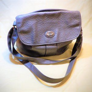 Leather ~ Bag (has no visual name)